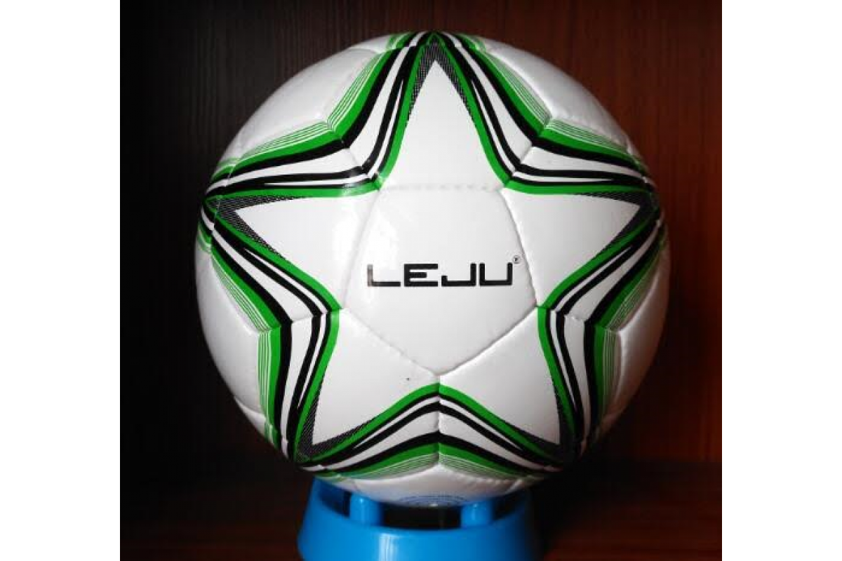 Custom Soccer Balls | Fundraise Factory